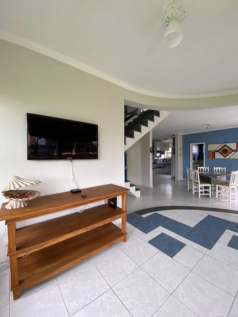 Luxury Beachfront House